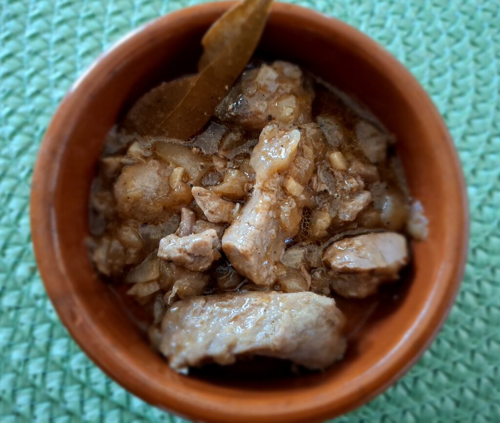 Thunfischgulasch - Atun Encebollado