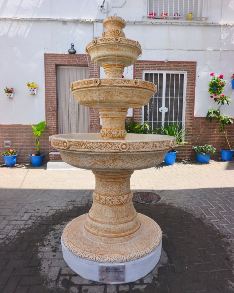Brunnen im Fischerviertel von Conil